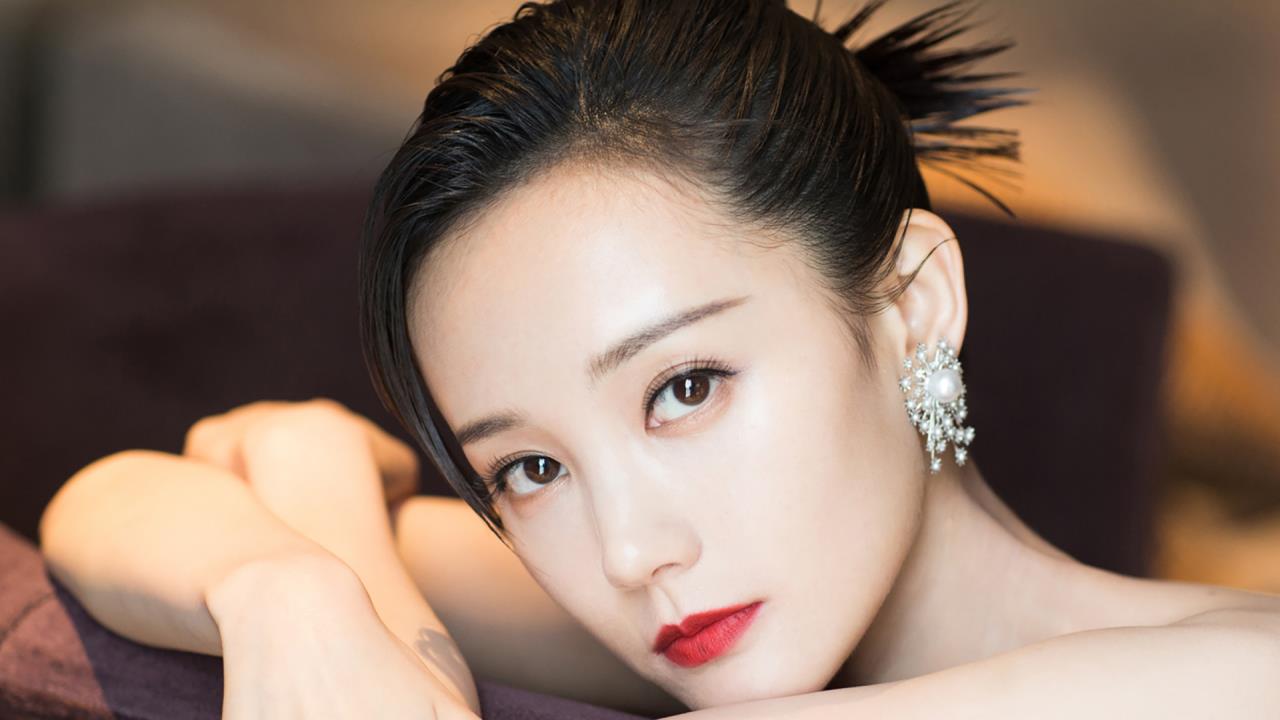 DNF节日套装性价比大揭秘，如何花得值，选得爽？